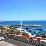 Lägenhet Boa Vista With Sea Views And Shared Pool