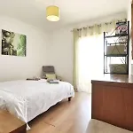 Boa Vista With Sea Views And Shared Pool