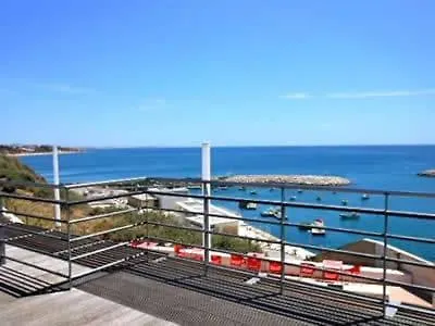 Daire Boa Vista With Sea Views And Shared Pool