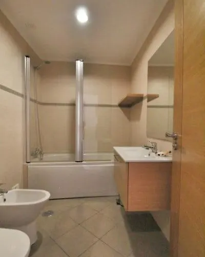 Boa Vista With Sea Views And Shared Pool Албуфейра