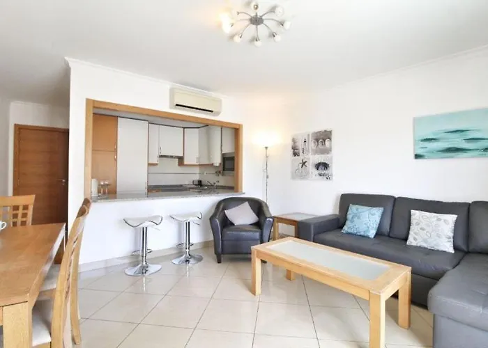 Boa Vista With Sea Views And Shared Pool Apartament Albufeira