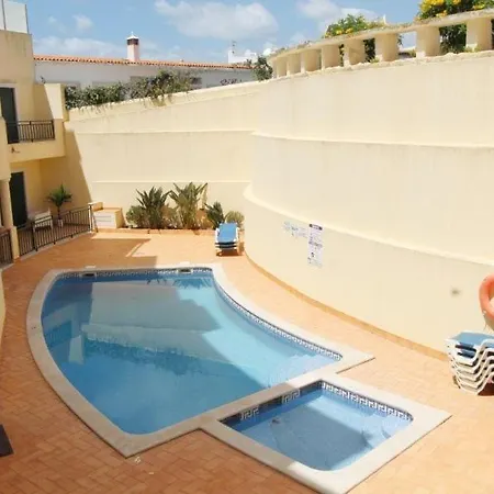 شقة Boa Vista With Sea Views And Shared Pool